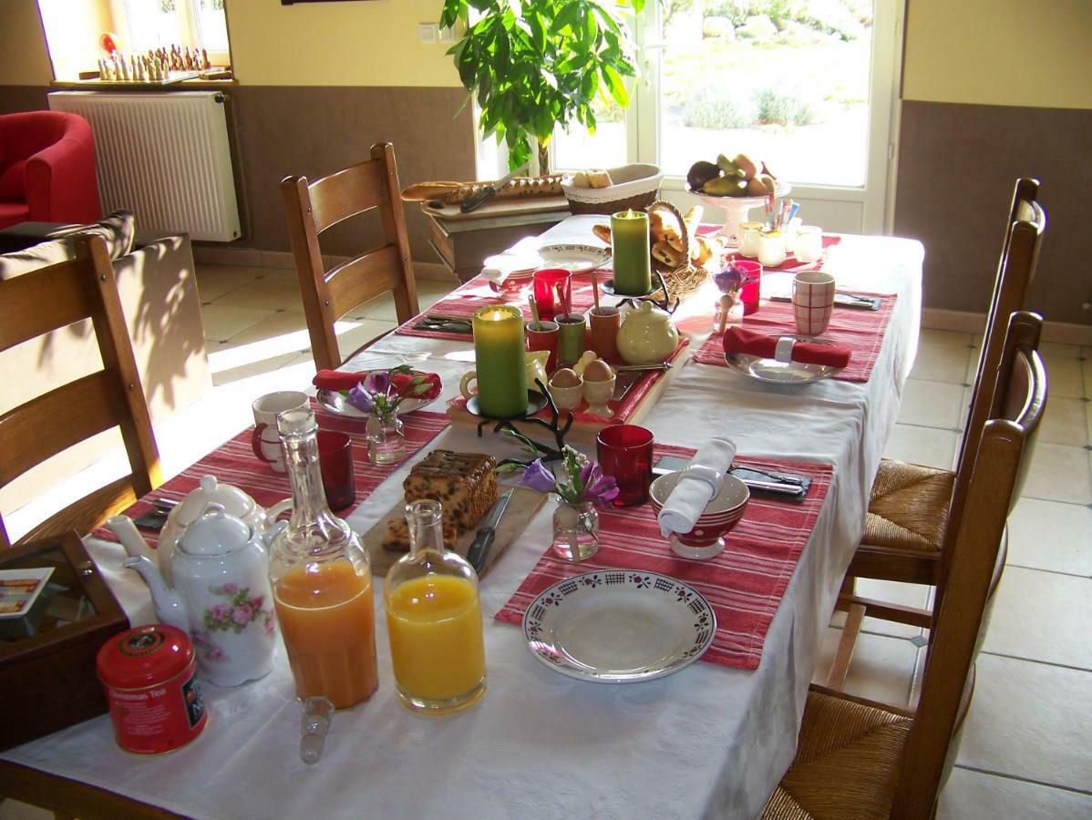 B&B le bourg d'Aunou, petit déjeuner compris Exterior foto